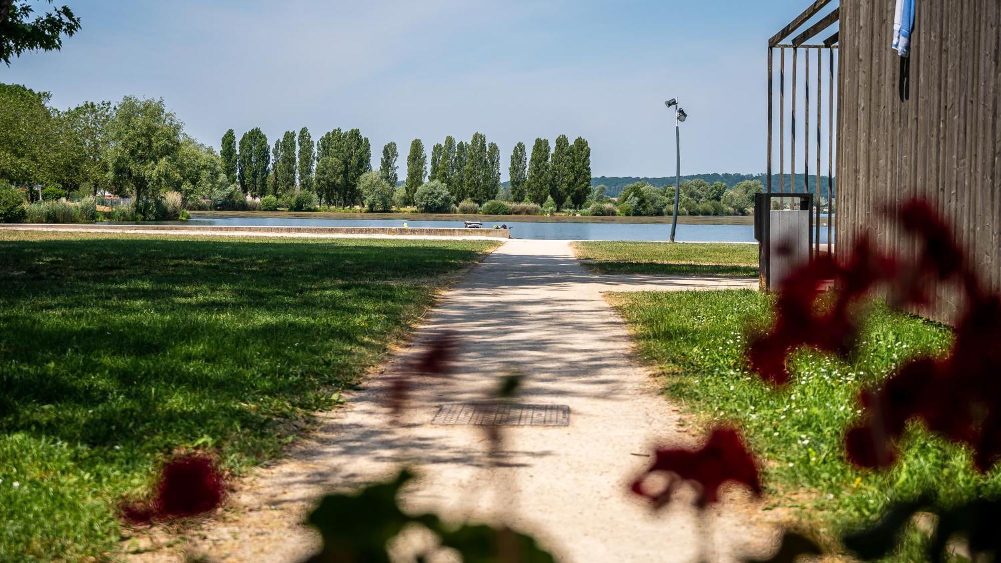 Camping Vesoul Vaivre-et-Montoille Екстер'єр фото