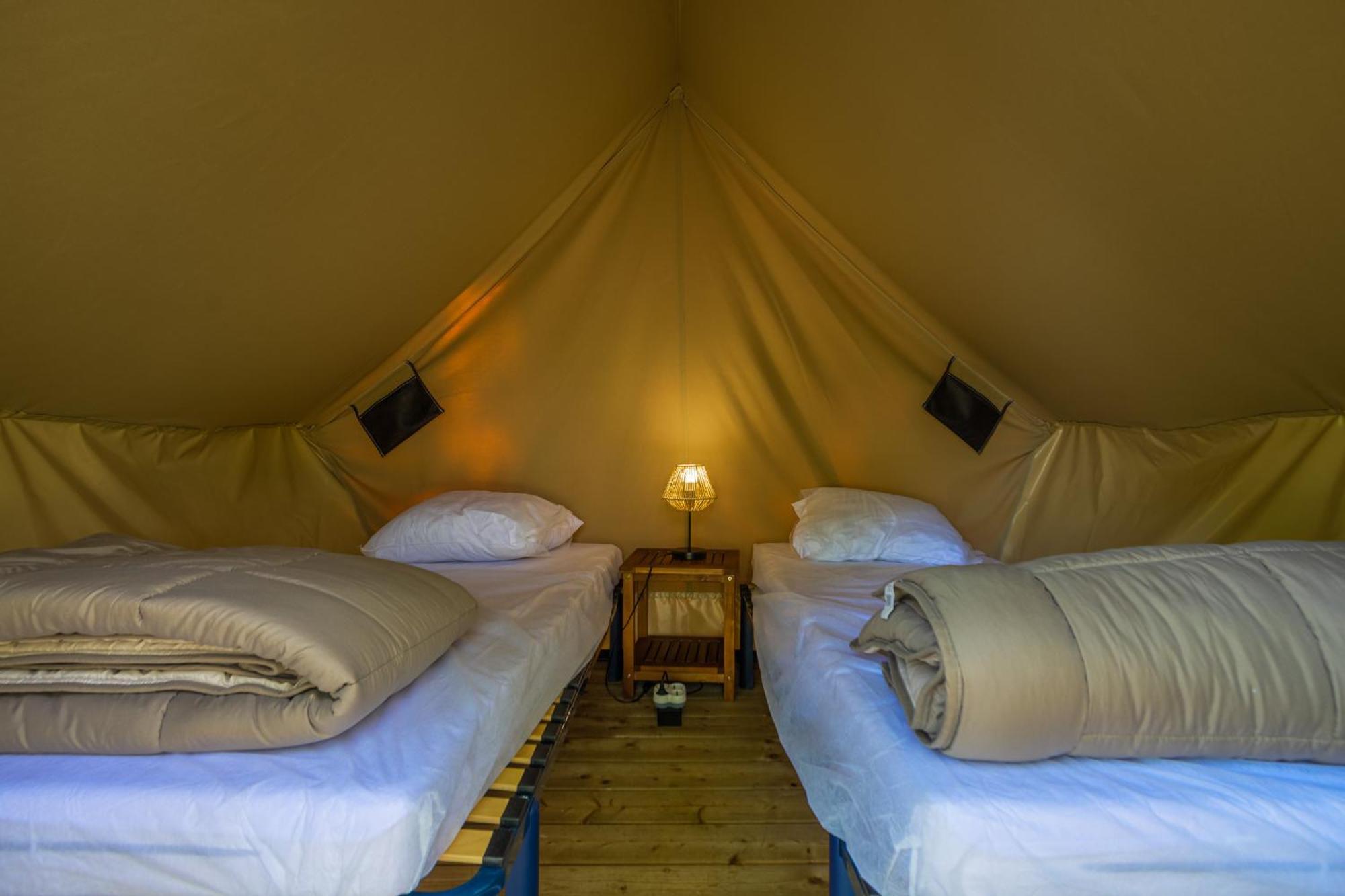 Camping Vesoul Vaivre-et-Montoille Номер фото